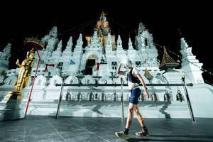 BIB: 
                            <button type="button" onclick="openModal(22454540)" class="btn btn-primary btn-sm float-right btn-popup" data-toggle="modal" data-target=".modal-high-quality">
                        <i class="fas fa-shopping-cart"></i> Add to Cart
                    </button>
                                            <button type="button" onclick="isThisMe(22454540, true)" class="btn btn-success btn-sm float-right btn-popup btn-isme hidden" data-toggle="tooltip" data-placement="bottom" title="นี่คือรูปของคุณใช่ไหม คลิกที่นี่เพื่อเอาเข้าอัลบั้ม">
                        <i class="fas fa-plus"></i> Add to album
                    </button>
                    <button type="button" onclick="isThisMe(22454540, false)" class="btn btn-warning btn-sm float-right btn-popup btn-isnotme hidden">
                        <i class="fas fa-ban"></i> Remove from album
                    </button>